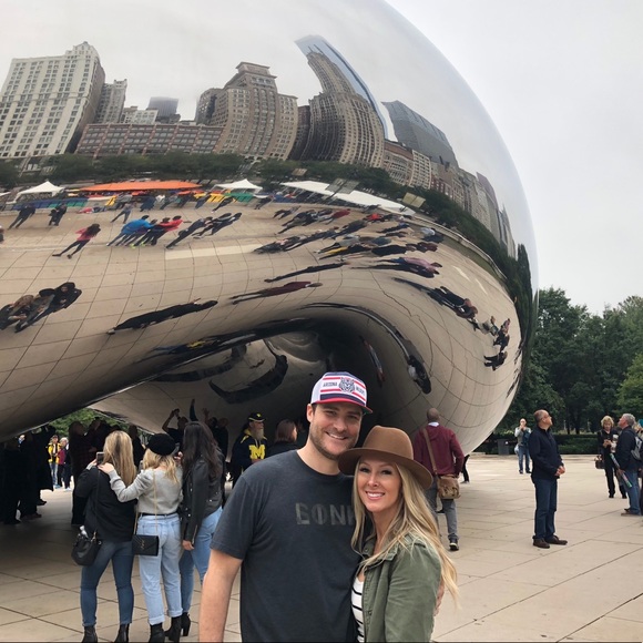 Meet me! ❣️🥂🐶👱🏼‍♀️🎉 - Picture 4 of 7